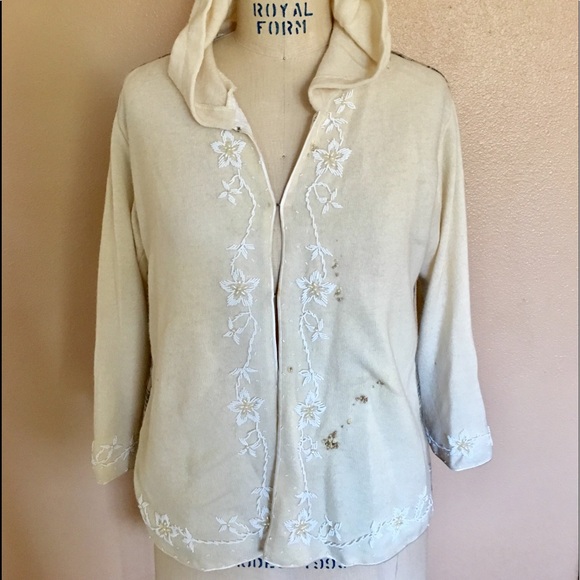 Cardigan - Picture 1 of 8